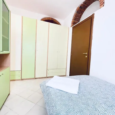 Navigli Flats Close To The Metro Milan